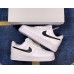Кроссовки Nike Air Force 1 белые с черным значком