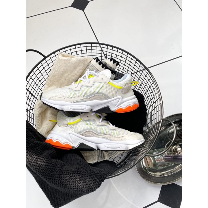 Кроссовки Adidas Ozweego, помаранчева п"ятка