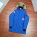 Пуховик Canada Goose синій