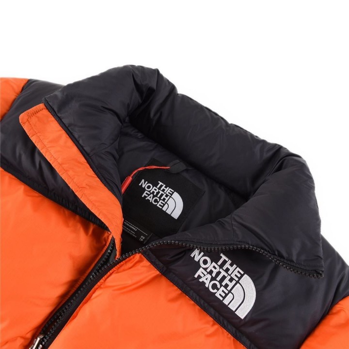 Куртка зимняя The North Face оранжевый 1996 Nuptse