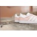 Кроссовки женские  Adidas Gazelle, рожеві / пудра