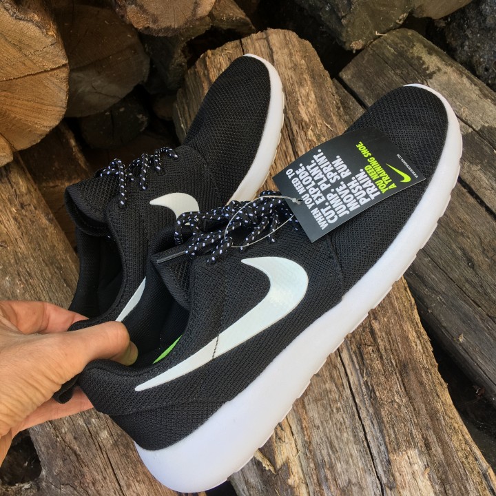 Nike Roshe Run в наличии разные размеры