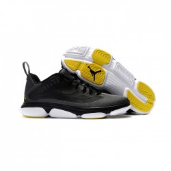 Nike Air Jordan Impact черные с желтым