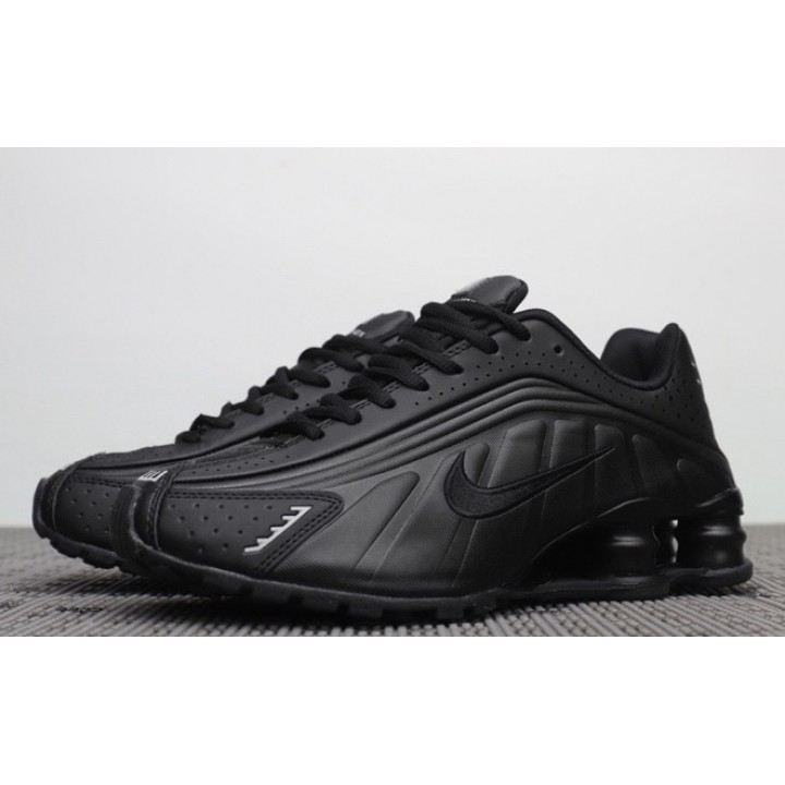 Кросівки NIKE SHOX R4 Black в наявності на складі